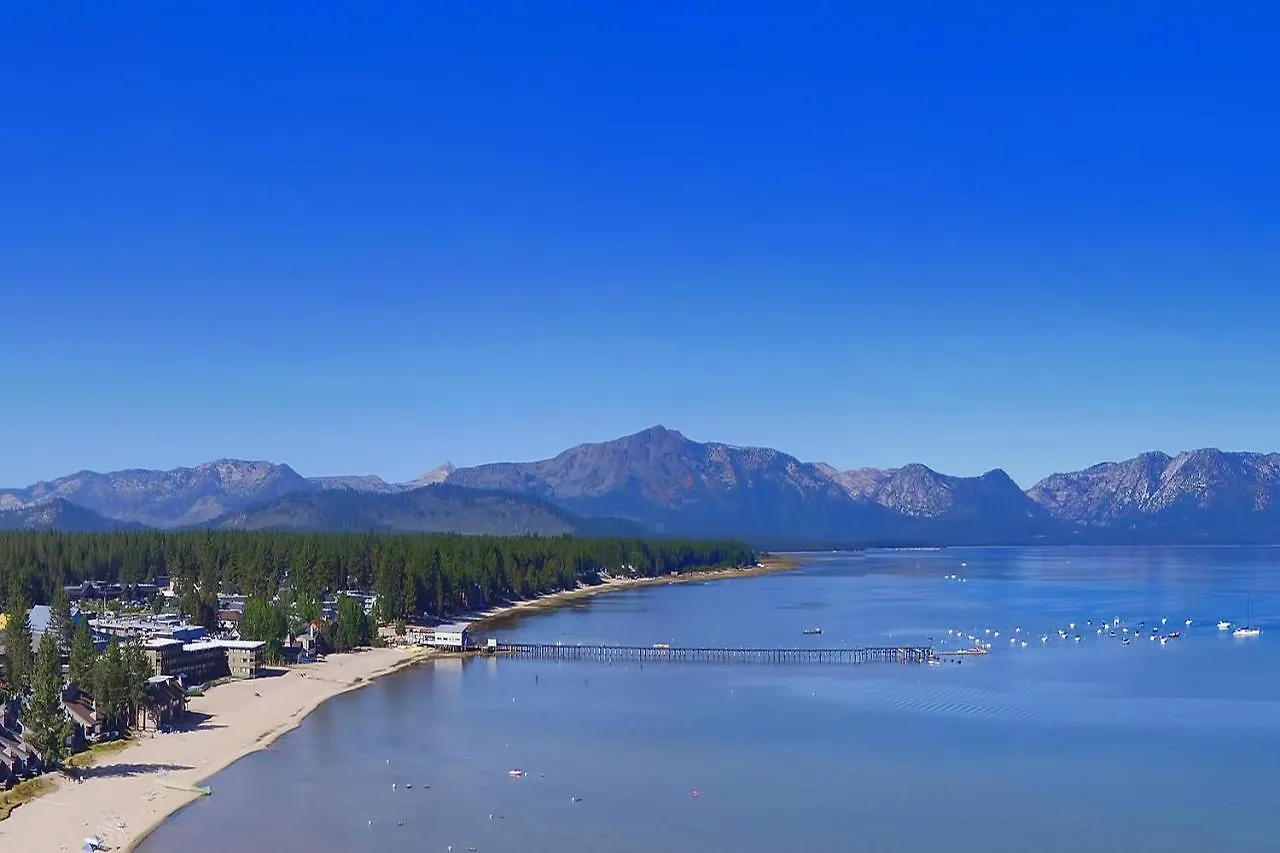 ****  Aston Lakeland Village Beach & Mountain Resort South Lake Tahoe USA